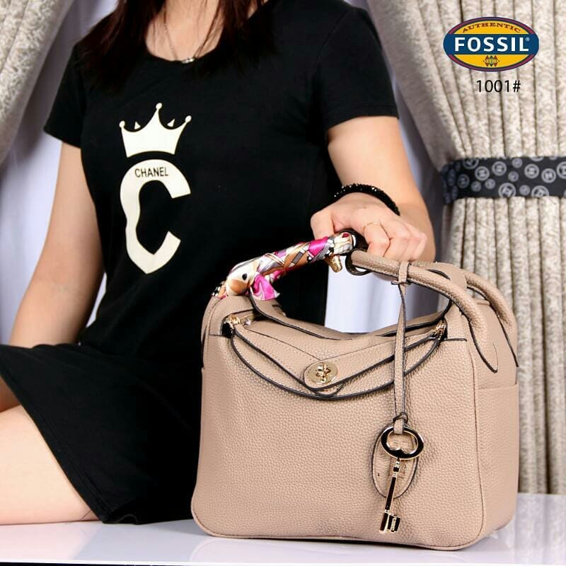 Detail Produk Tas wanita / FOSSIL Lindy Bags​ - cream