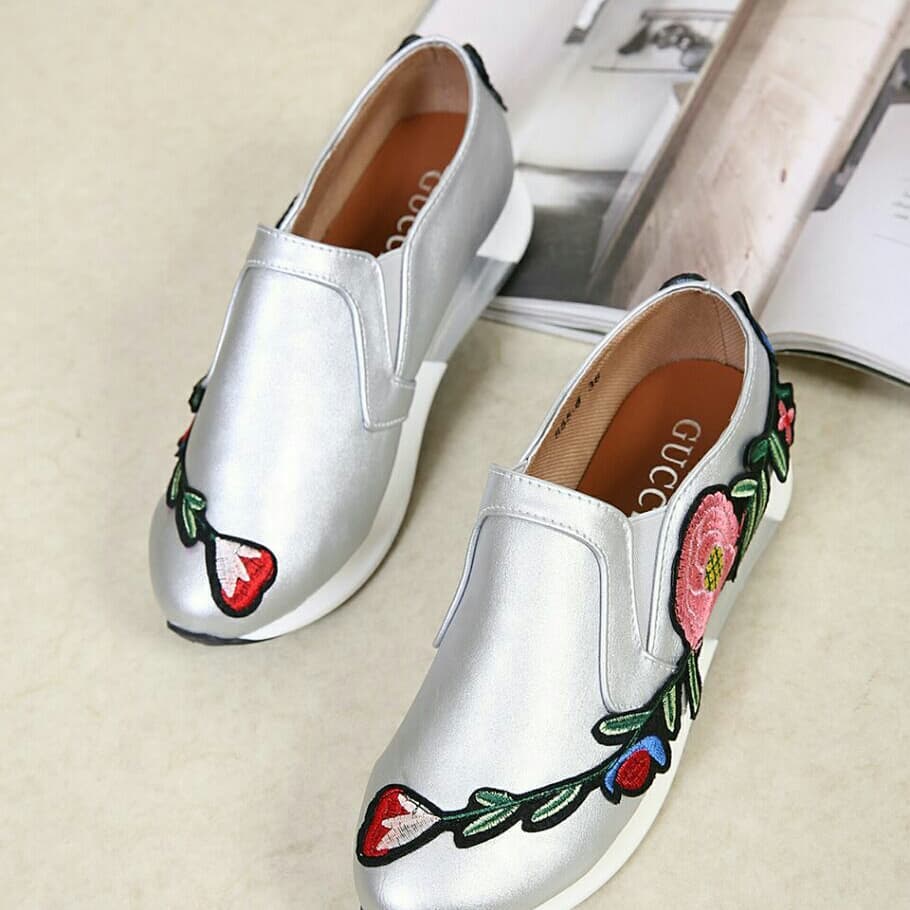 sneakers gucci wanita